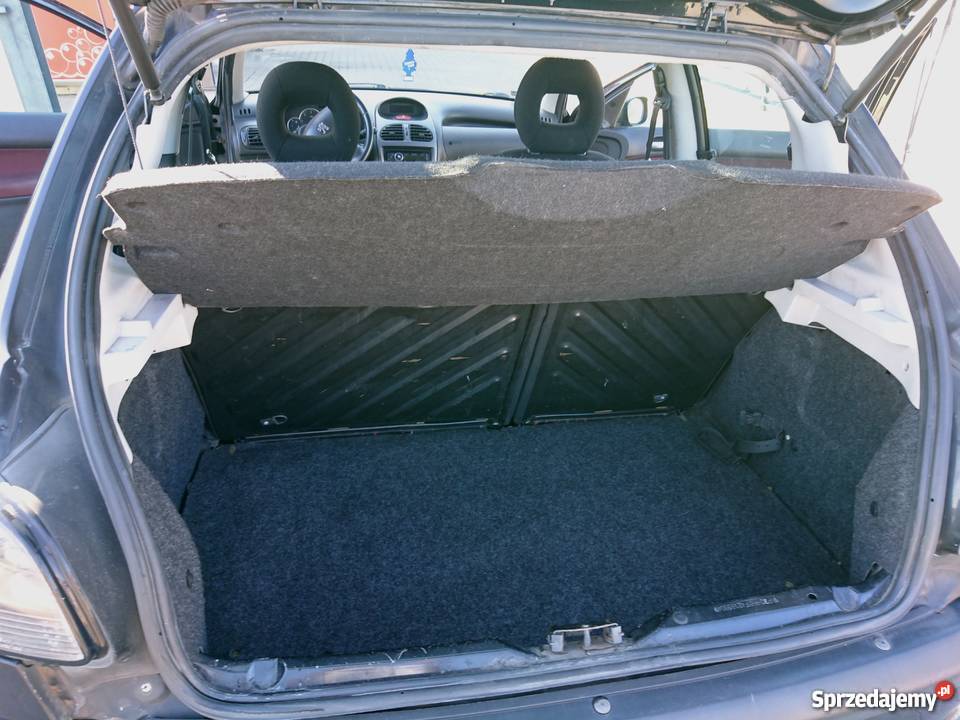 Czarny Peugeot 206 XS 20 HDI bogate wyposażenie komputer pokładowy