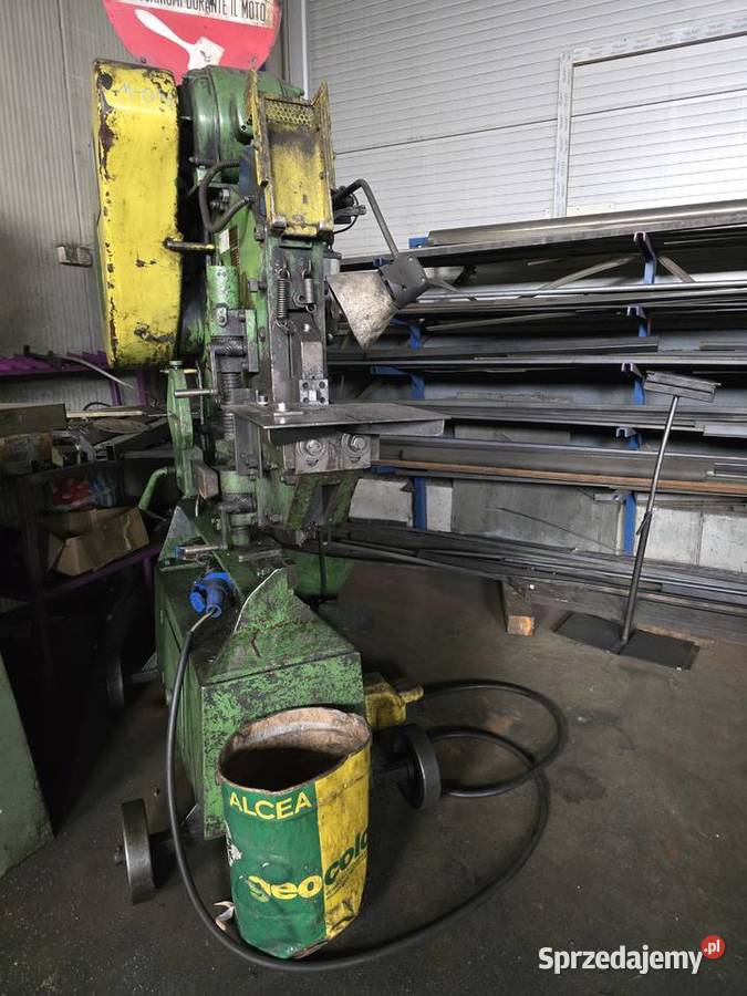 Nożyce uniwersalne hydrauliczne Omera Multimatic Wykroty