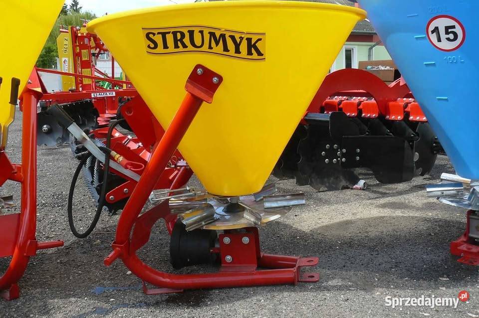Rozsiewacz nawozów lejek STRUMYK 1tarczowy Tarnówek