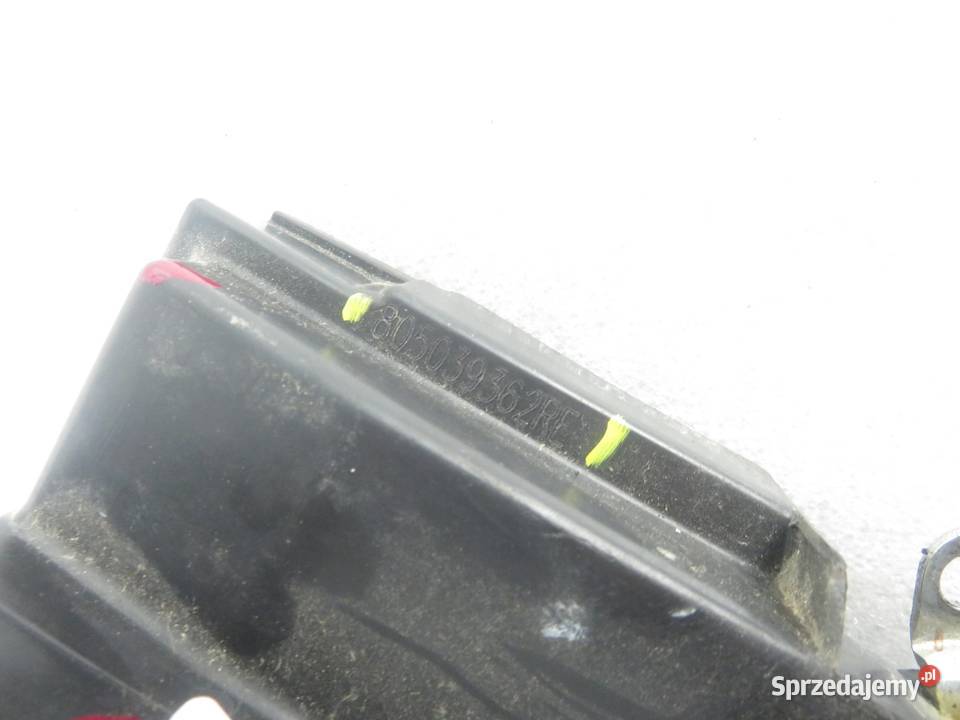 ZAMEK LEWY PRZEDNI DACIA SANDERO II B8 osobowe