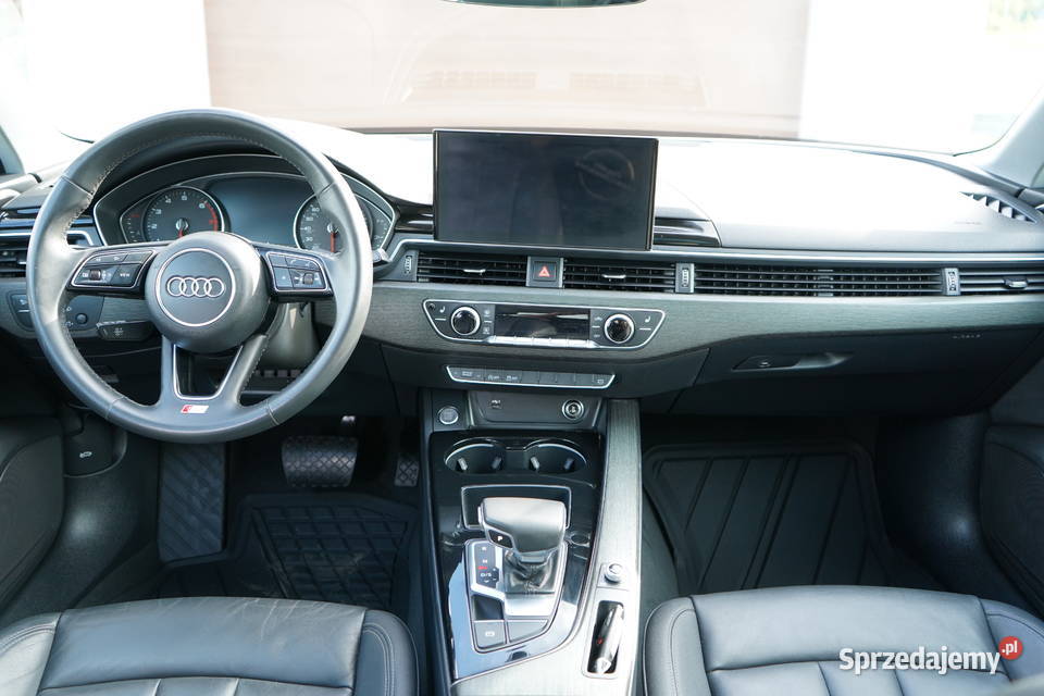Audi a4 sedan benzyna automat B9 benzyna Tarnów sprzedam