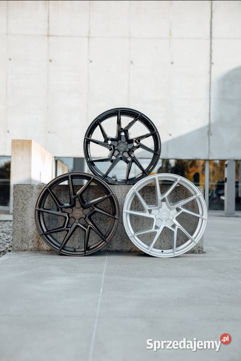 Nowe felgi yota yp2 5x112 18 8j et40 do a3 a4 a5 Motoryzacja