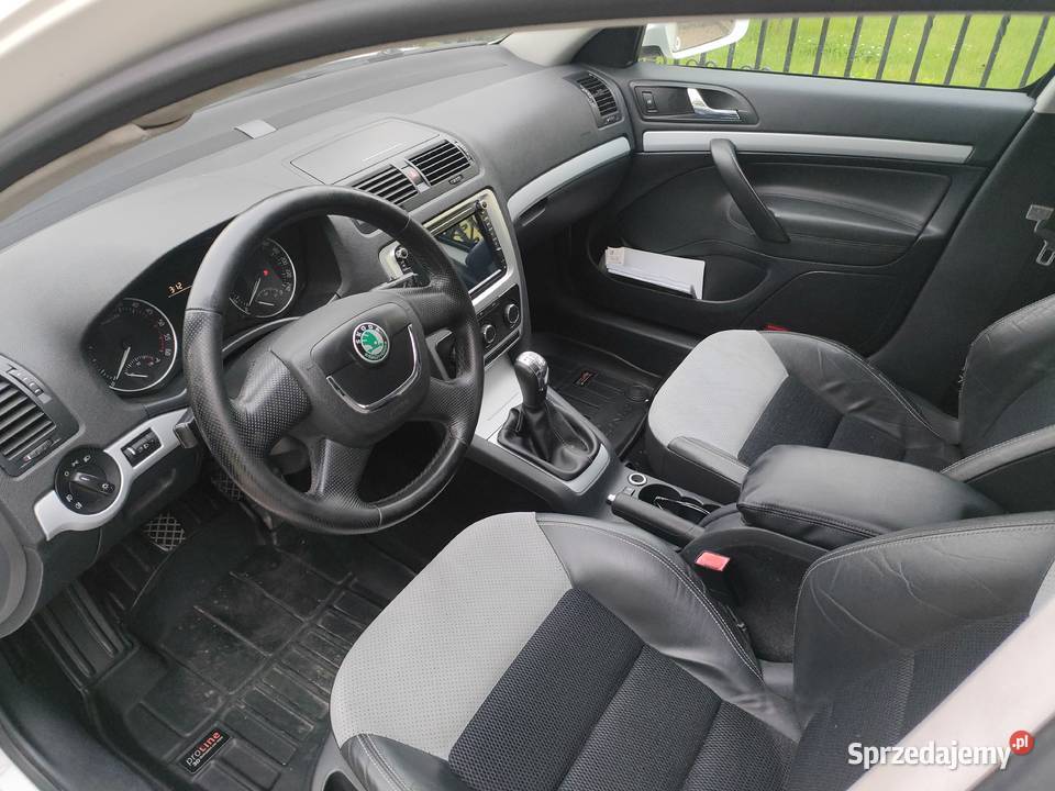 Skoda Octavia DUŻY SERWIS PRYWATNIE Motoryzacja Liszki