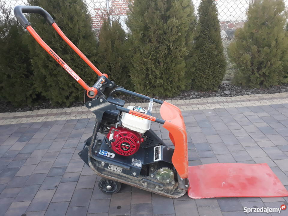 Zagęszczarka z gumą do kostki i kółkami Choiny