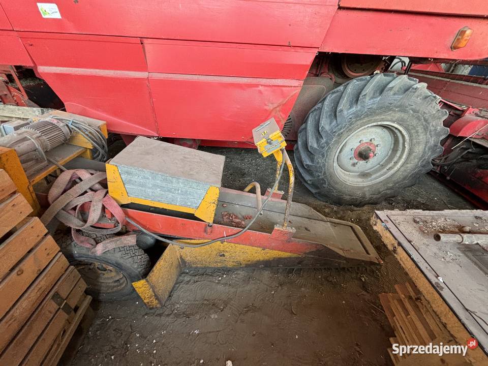 Podbieracz pryzmy nieuszkodzony Kunowo