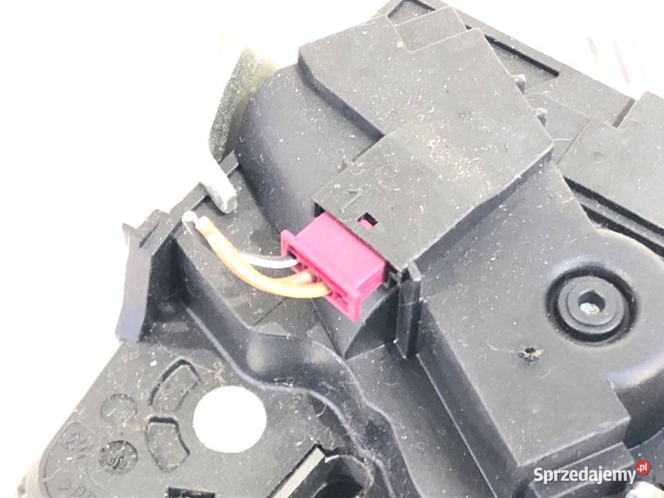 ZAMEK KLAPY TYŁ MERCEDES X204 SUV A2047400335 sprzedam