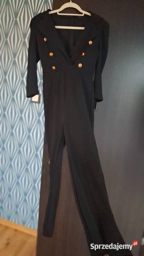 Elegancki Czarny Kombinezon Damski ze Złotymi małopolskie Poręba Górna sprzedam