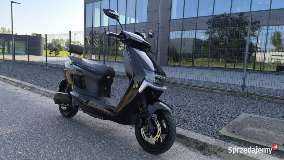 Barton inny 23100 Barton eVivo Skuter pas napędowy Pabianice