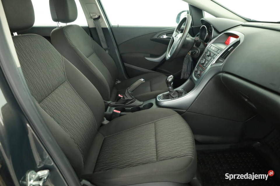 Opel Astra 14 T Piaseczno