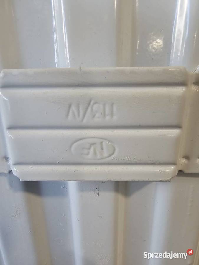 Grzejniki 52x11x91 i 40x6x60 z termostatem Warszawa