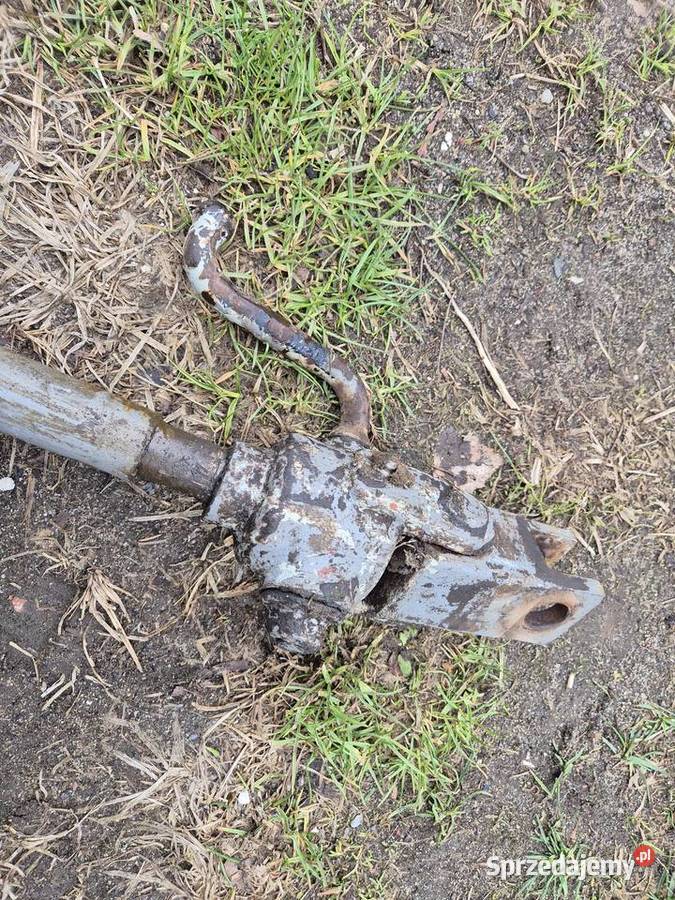 Wieszak ramię podnośnika URSUS C330 ramię z Pozostałe Bucze sprzedam