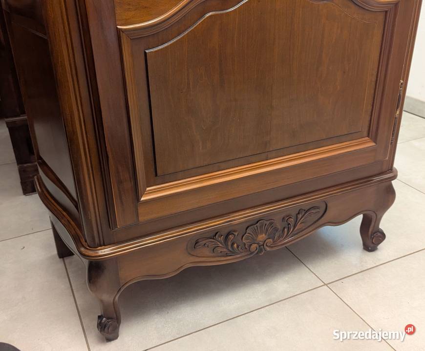 Piękna witrynaserwantka ludwikowska orzechsklep śląskie Dąbrowa Górnicza