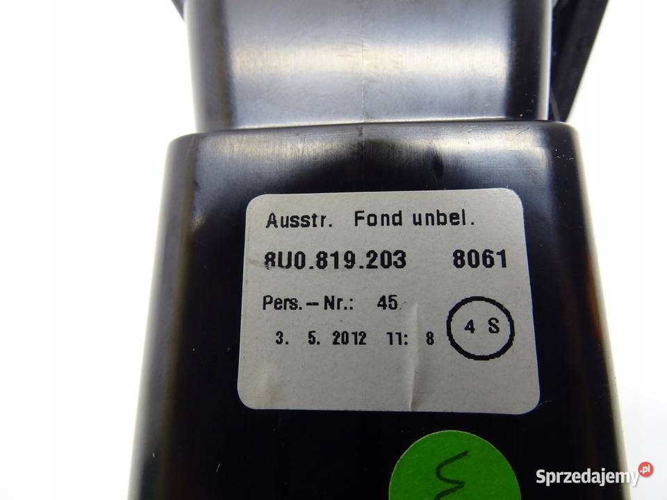 KRATKA NAWIEWU TUNELU TYŁ TYLNA 8U0819203 AUDI osobowe Kratki nawiewu