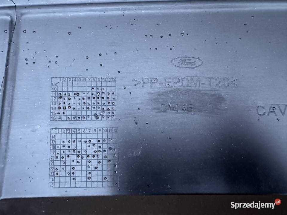 Dyfuzor spoiler dół zderzaka tył Ford focus mk3