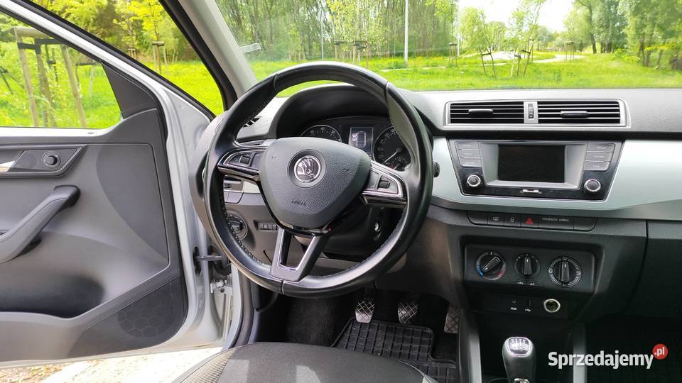 Skoda Fabia 12 90 2016 nowy rozrząd kup 1 wł relingi dachowe Ostrów Wielkopolski