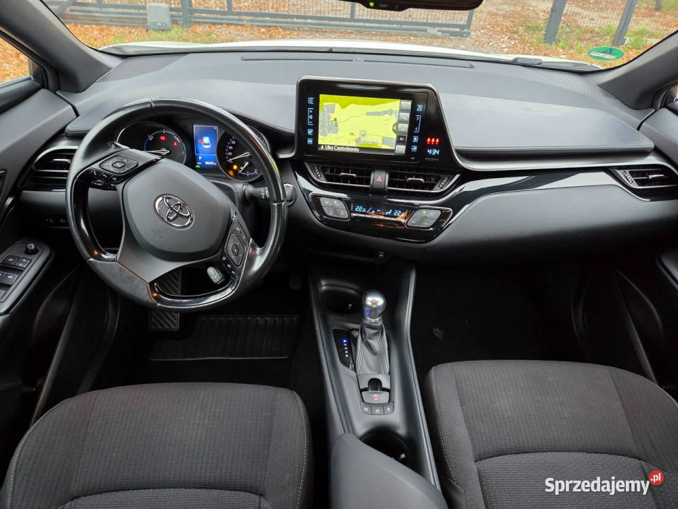 Toyota CHR 18 HSD Bezwypadkowy Navi Kamera Ast Otwock Mały