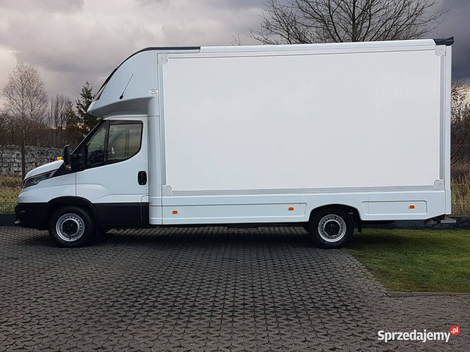 Iveco Daily KONTENER NISKOPODŁOGOWY 443x223x242 Poręba