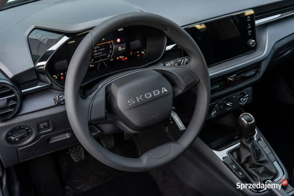 koda Fabia Essence 10 MPI 80 Dostępna ręki IV czujnik deszczu łódzkie Łódź