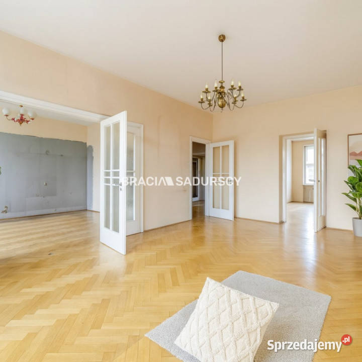 sprzedaży mieszkania 1177m 4 pokojowe Kraków