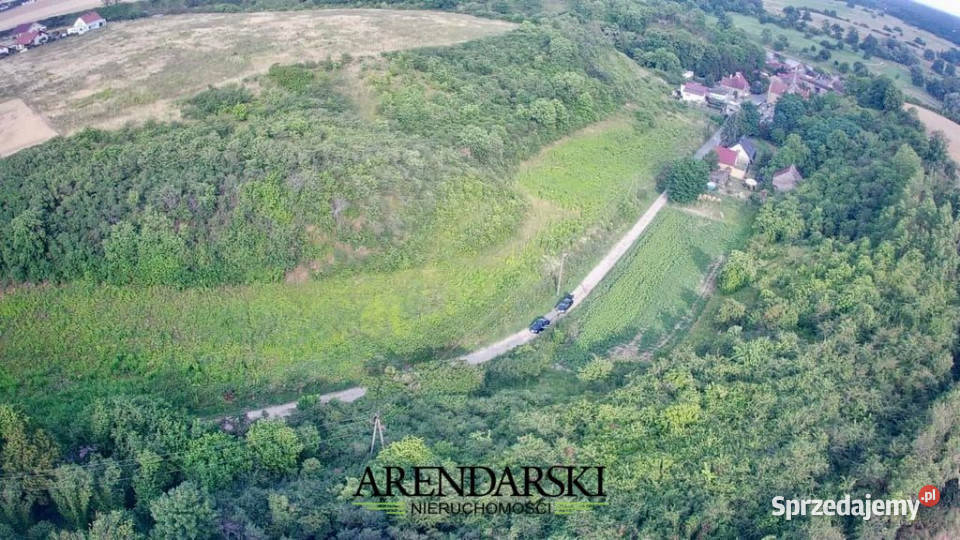 DZIAŁKI W MALOWNICZEJ OKOLICY utwardzona