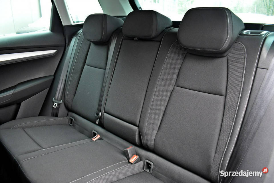 koda Karoq Bezwypadkowy Salon Polska Serwis ASO czujnik parkowania Łódź