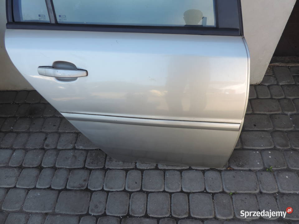 DRZWI PRAWY TYŁ OPEL VECTRA C SEDAN Z158 Drzwi