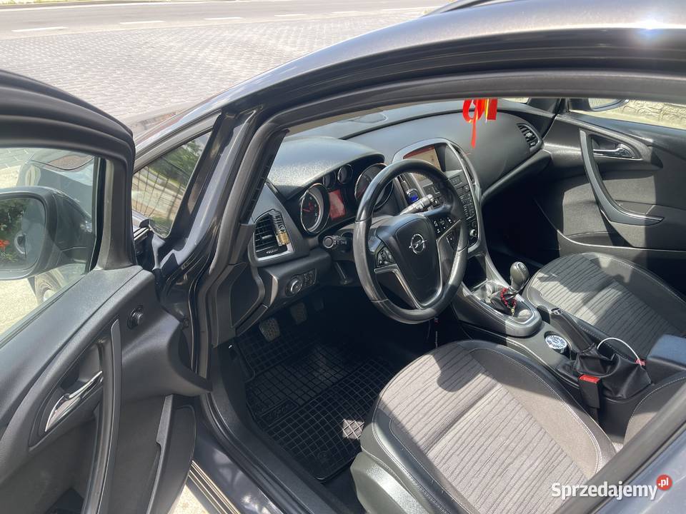 Opel Astra J Jarocin