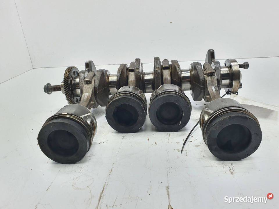 WAŁ KORBOWY AUDI A4 B8 CAGB Lipno sprzedam