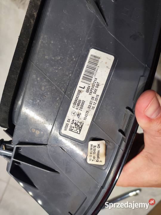 Lampy tył Mercedes Benz C W205 2016r śląskie Ruda Śląska