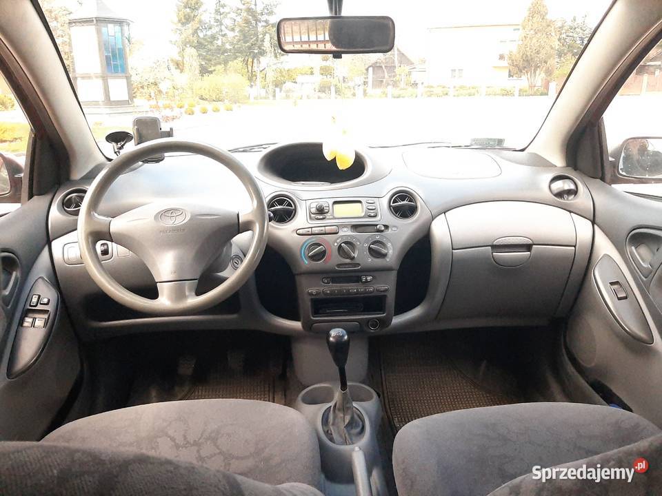 Toyota Yaris 1 5d Rzeszów