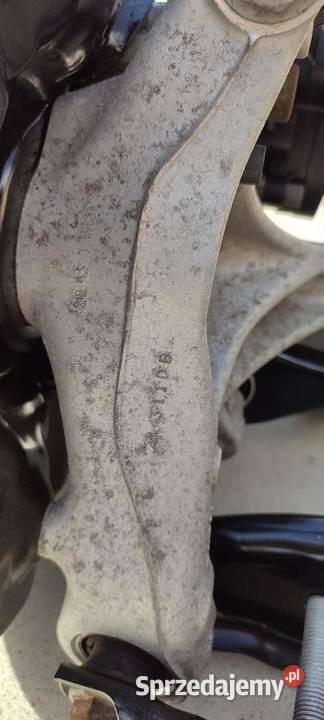 VOLKSWAGEN TIGUAN II BELKA ZAWIESZENIE TYŁ osobowe