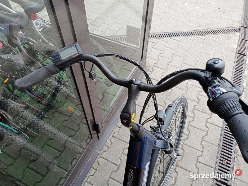 Rower Elektryczny Cycle Denis Favo 28 250W 13Ah Elektryczne świętokrzyskie Ostrowiec Świętokrzyski sprzedam