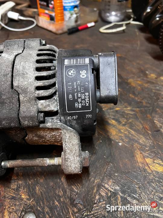 Alternator BMW M44B19 18is 19is Piasek sprzedam