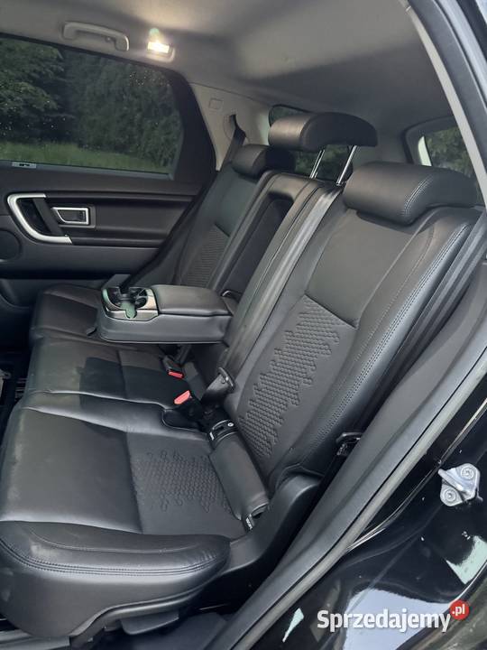 Land Rover Discovery Sport Samochody osobowe