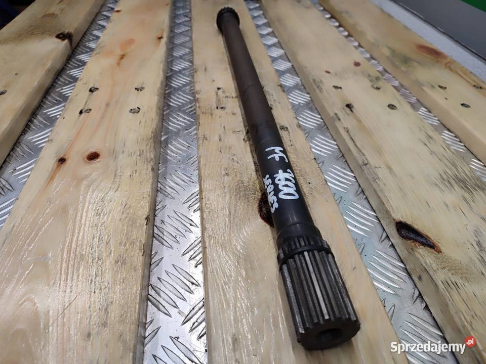 Wałek napędu skrzyni biegów Massey Ferguson 7600 Wilkowo