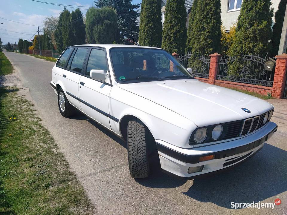 BMW 3 E30 18benz klimatyzacja 1 właściciel ABS świętokrzyskie Starachowice