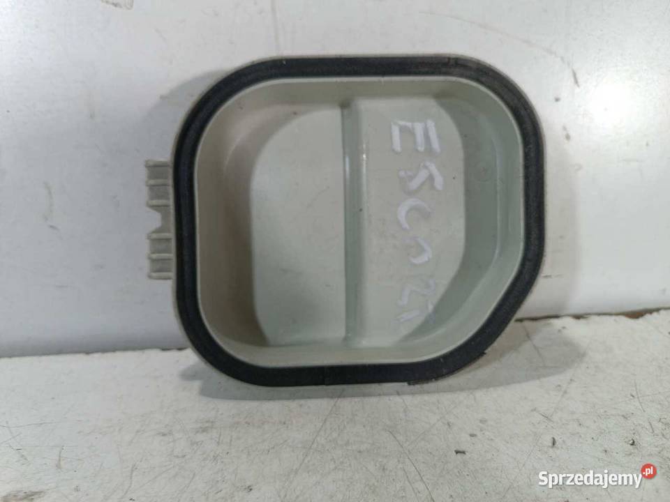 ZAŚLEPKA LAMPY LEWY PRZÓD FORD ESCORT MK6