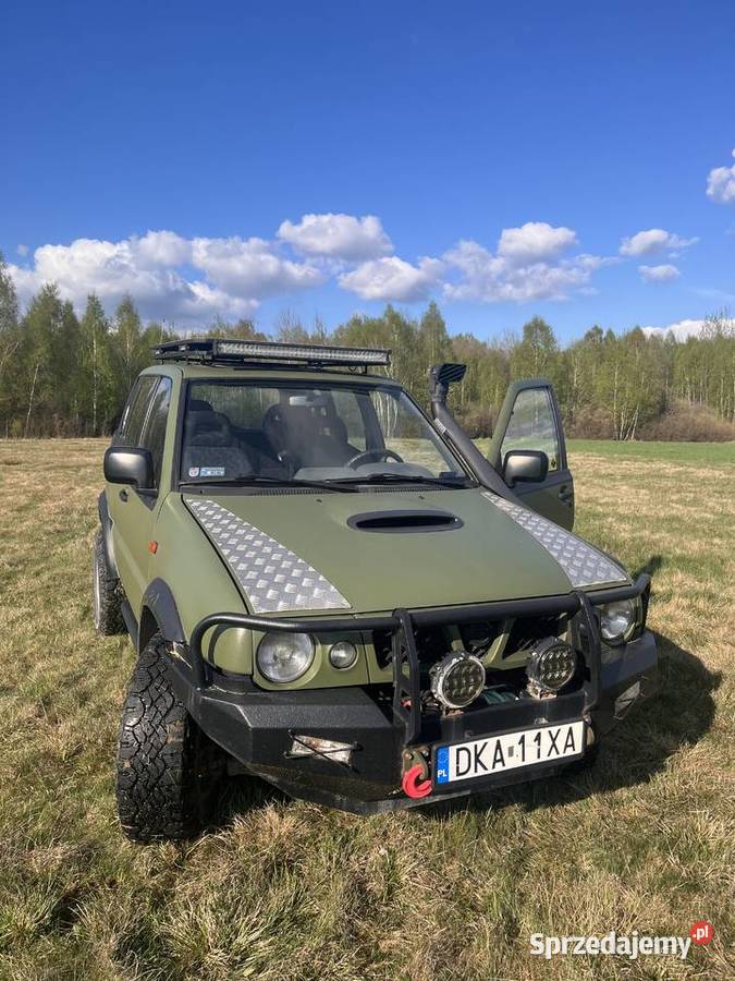 Nissan terrano świętokrzyskie Lechów
