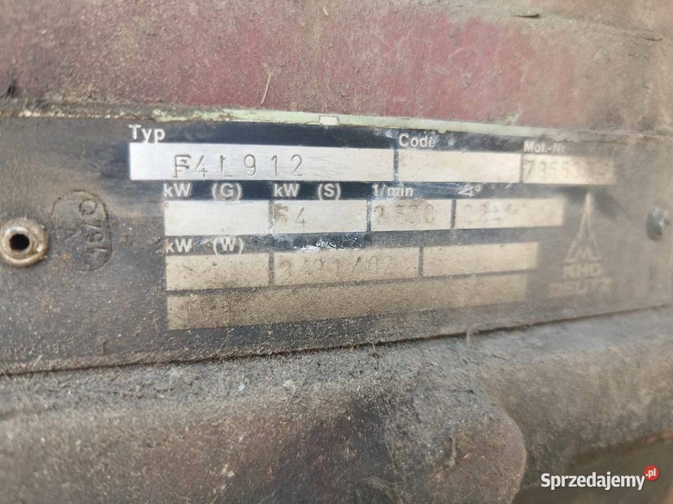 Silnik Deutz F4L912 czterocylindrowy silnik Strzyżew sprzedam