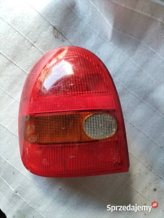 LAMPA TYŁ LEWA 3D OPEL CORSA B Kamień-Kolonia