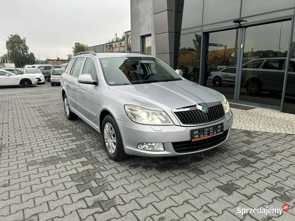 koda Octavia lift bixenon tempomat PDC DRL el Żory
