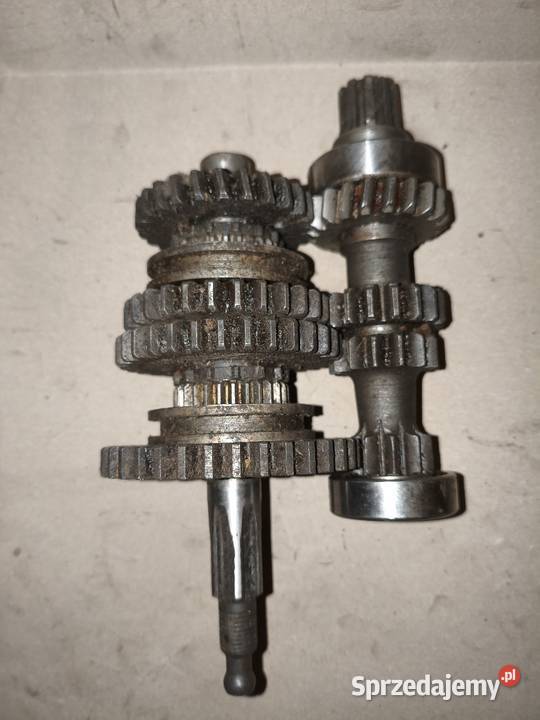 Oryginalne wałki z trybami skrzyni biegów IMZ Silniki i osprzęt Leszno