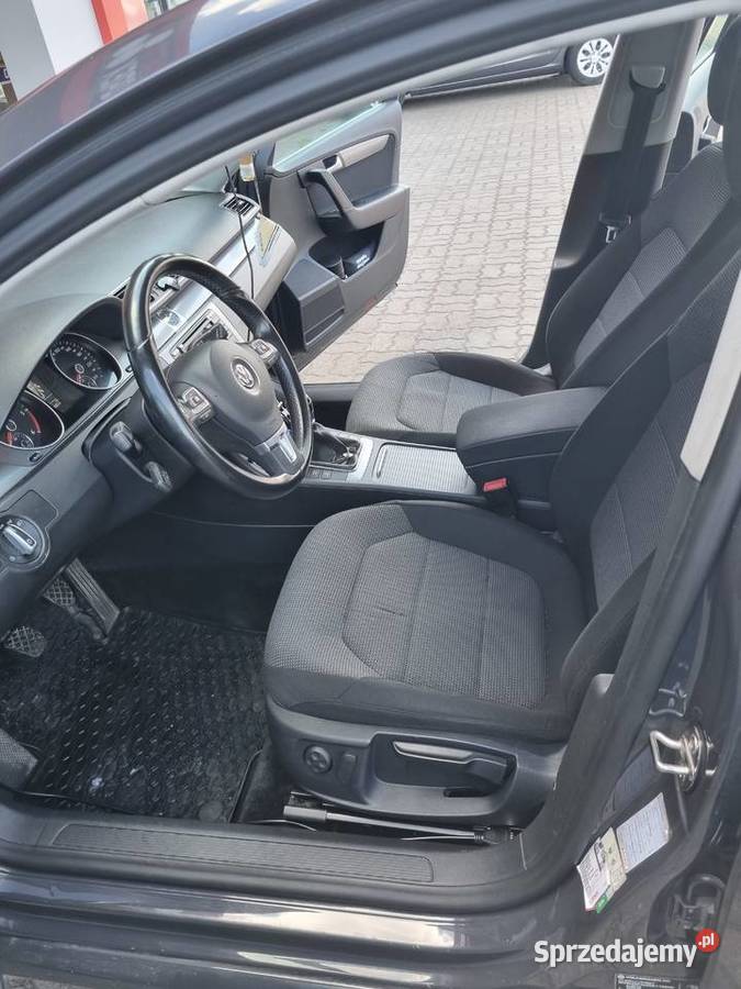 Sprzedam VW Passat kombi B7 16 2013 manualna kujawsko-pomorskie Bydgoszcz sprzedam