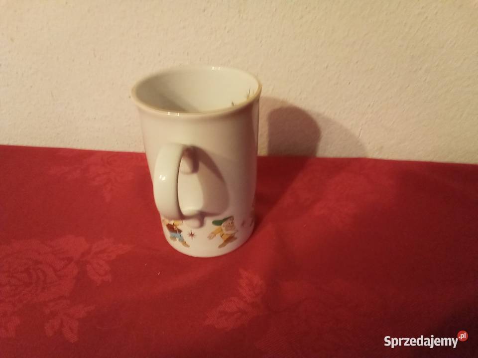 Królewna Śnieżka i siedmiu krasnoludków kubek