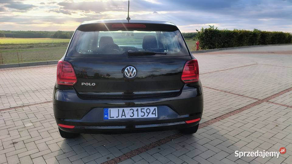 Polo 10 Benzyna 2014r Stan B Poliftowy Zadbany welurowa tapicerka Janów Lubelski sprzedam