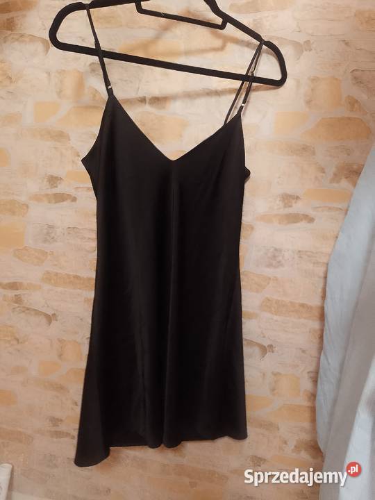 38M Stradivarius Ekskluzywna czarna halka pod Inna marka