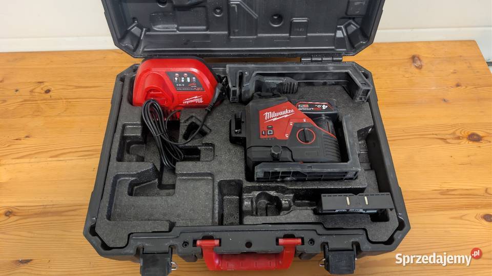 Laser krzyżowy akumulatorowy Milwaukee M12 3