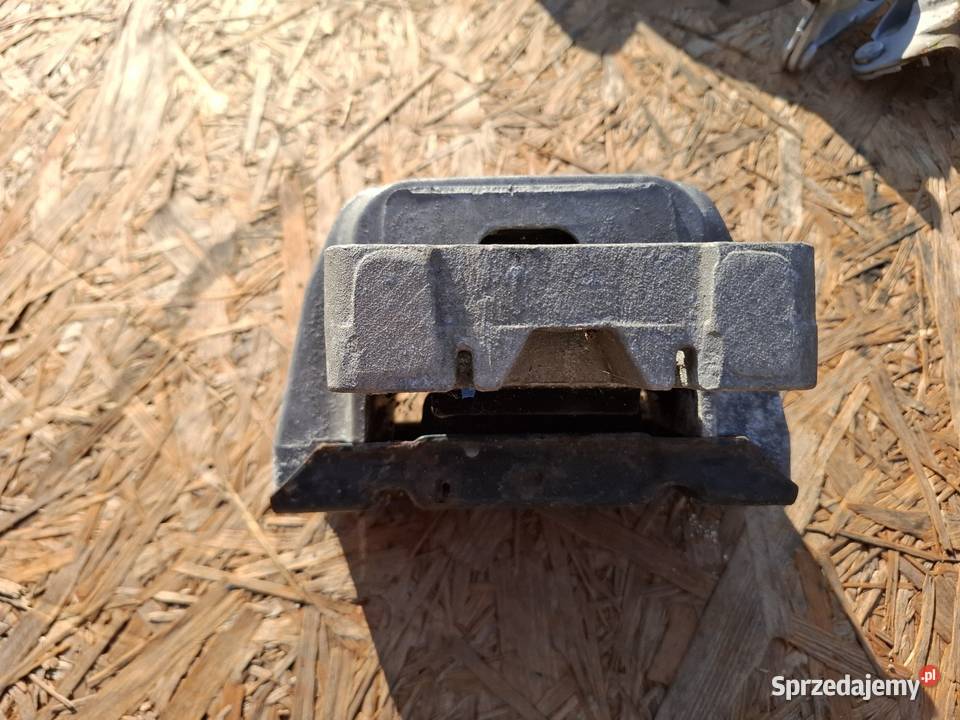 Poduszka łapa silnika skrzyni biegów 19 TDI małopolskie Przyborów