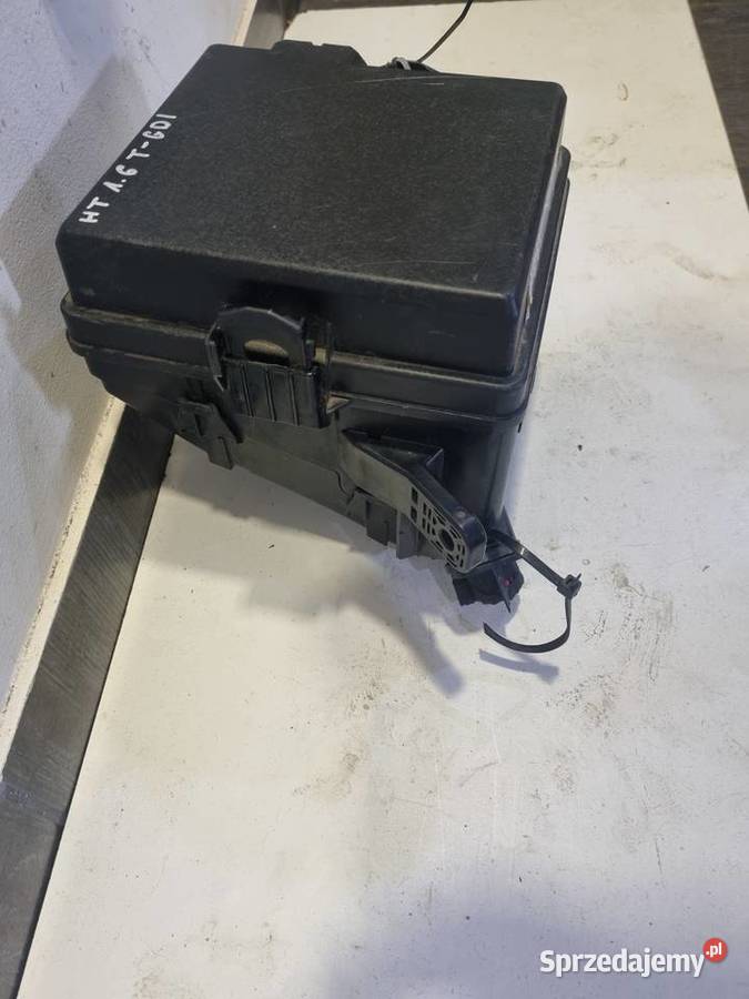 SKRZYNKA BEZPIECZNIKÓW 16 TGDI HYUNDAI TUCSON Skierniewice