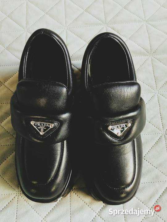 Spszedam używane buty Prada Grabówka